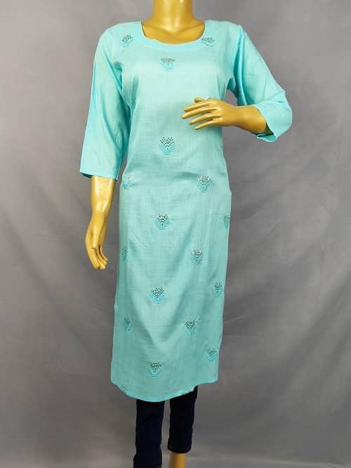 Kurti With Floral Embrodery